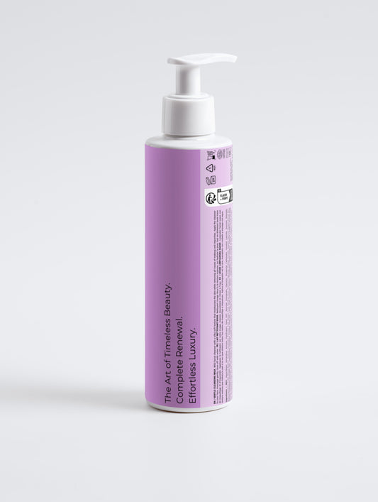 NILA Lumina Velvet Cleansing Milk